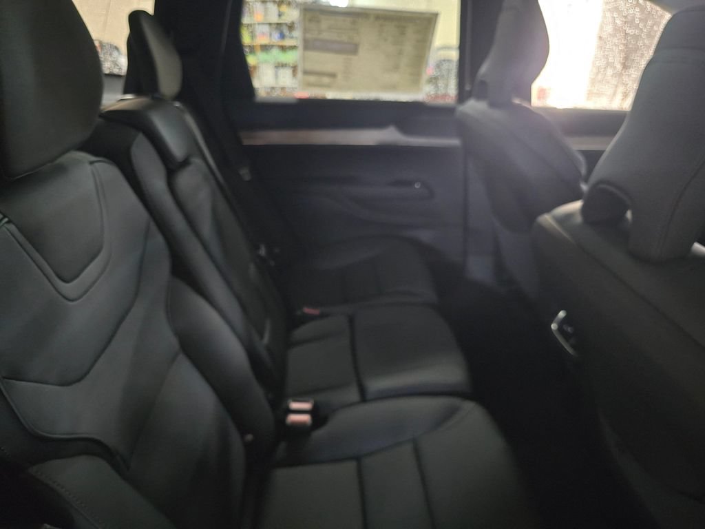 New 2025 Volvo EX90 Plus AWD/4WD image 12