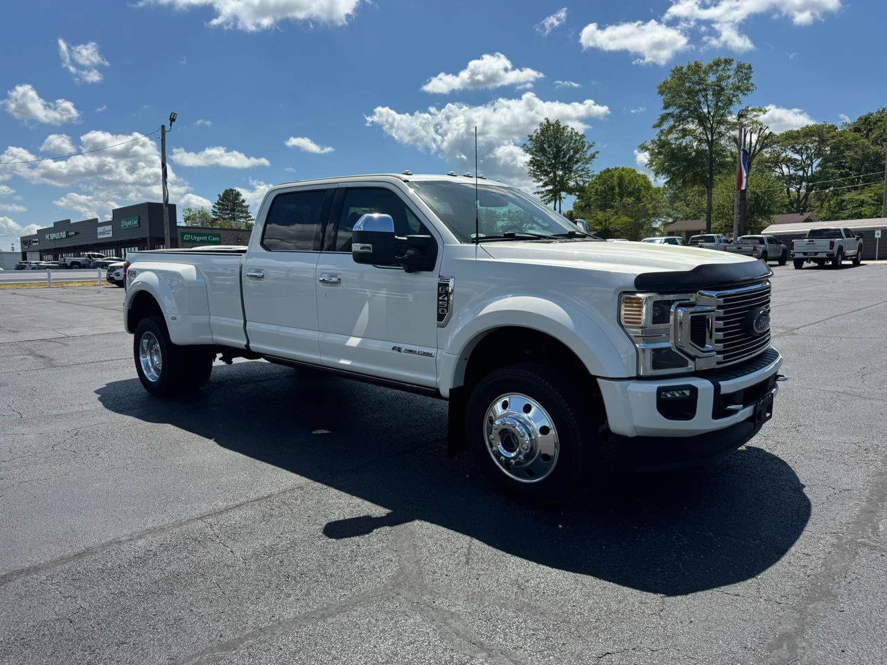 Used 2022 Ford F450 Platinum w/ FX4 Off-Road Package AWD/4WD image 4