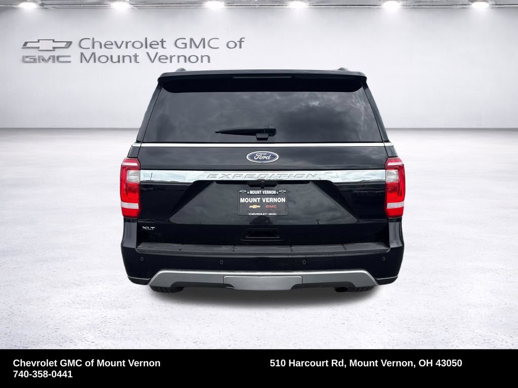 Used 2020 Ford Expedition XLT w/ Equipment Group 202A AWD/4WD image 4