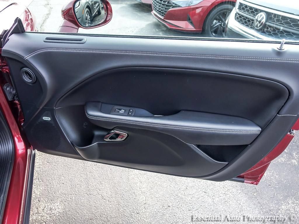Used 2022 Dodge Challenger SRT Hellcat RWD image 26