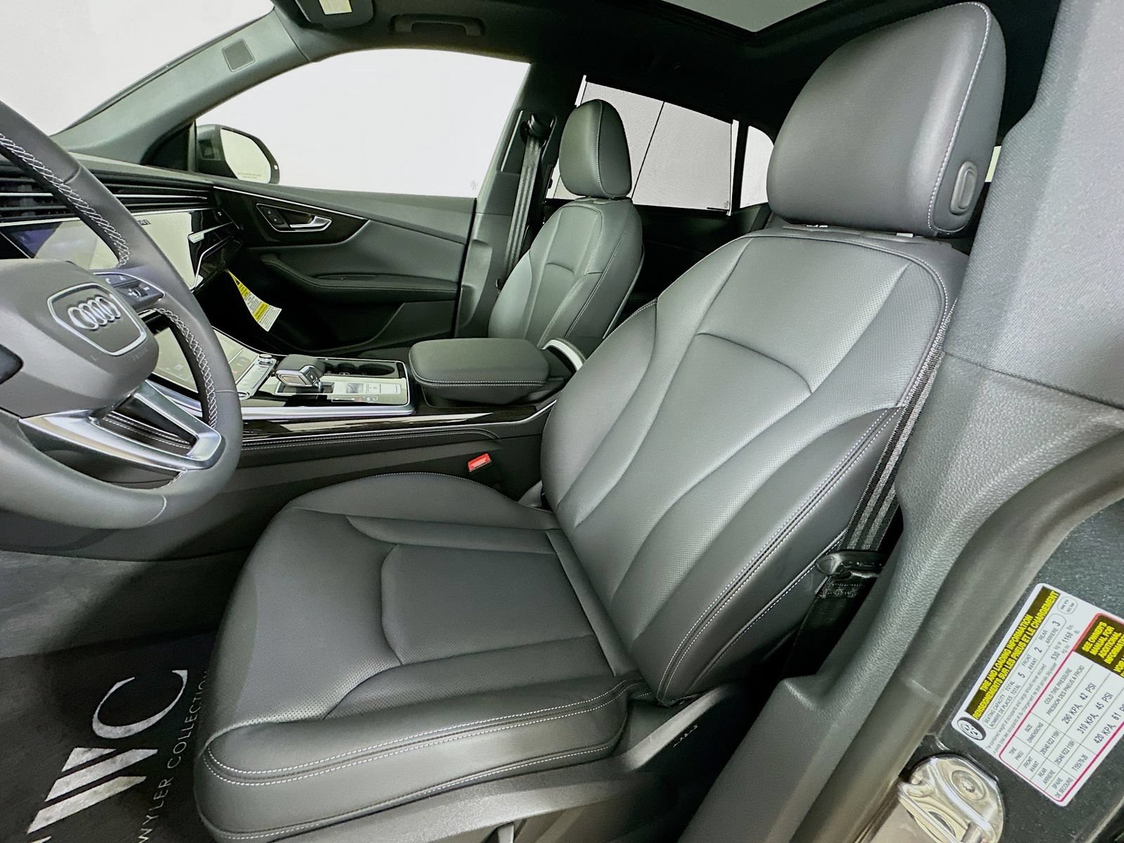New 2026 Audi Q8 Premium Plus AWD/4WD image 33