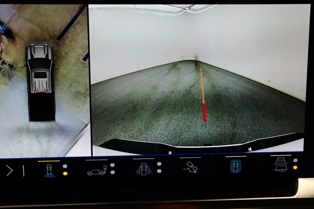 Used 2024 Chevrolet Silverado 3500 LTZ w/ LTZ Plus Package image 34