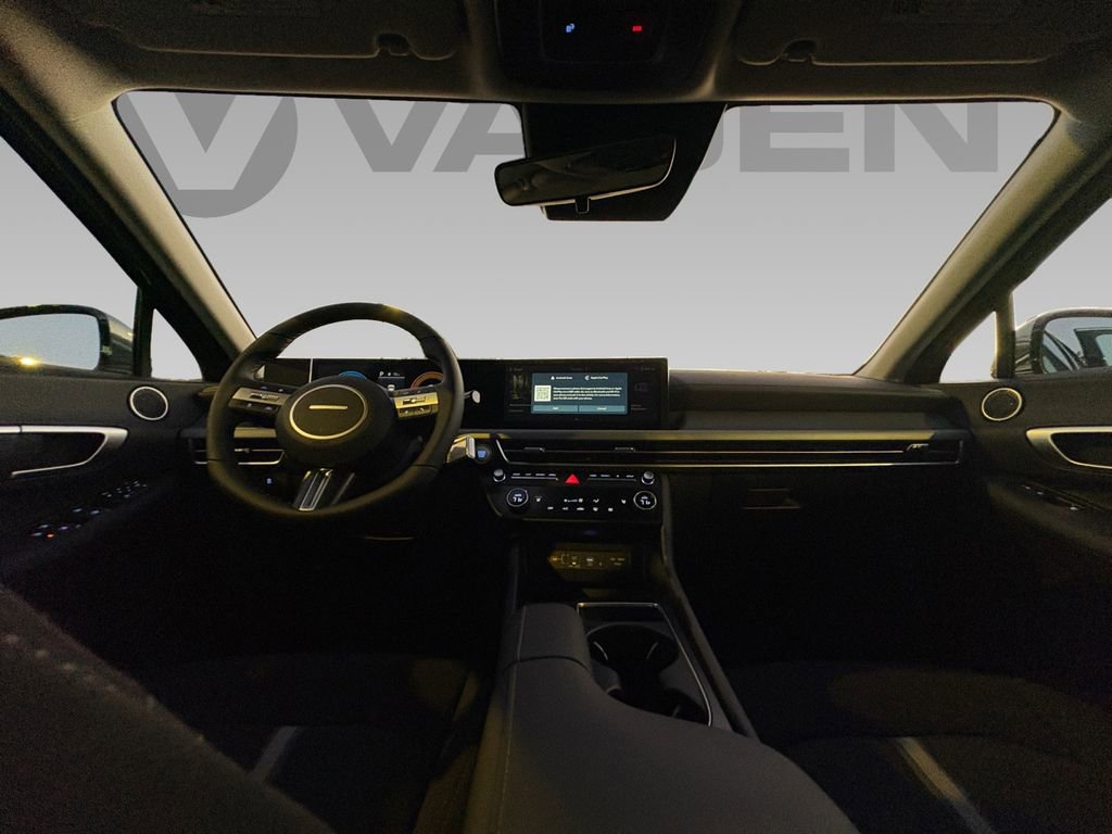 New 2026 Hyundai Sonata SEL image 3