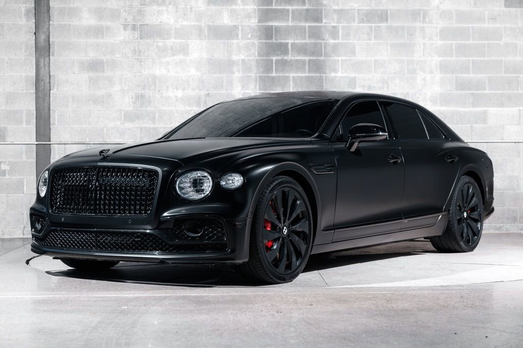 Used 2022 Bentley Flying Spur Plug-In Hybrid AWD/4WD image 7