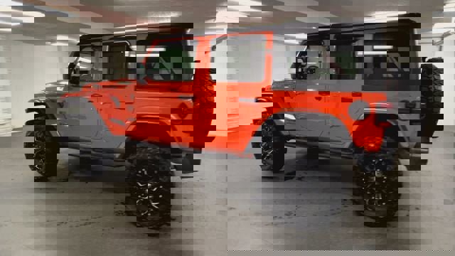 Used 2023 Jeep Wrangler Unlimited Rubicon w/ LED Lighting Group image 6