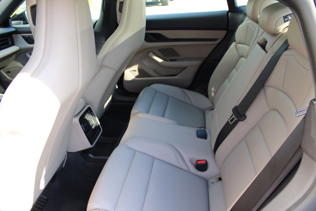 Certified 2024 Porsche Taycan image 34
