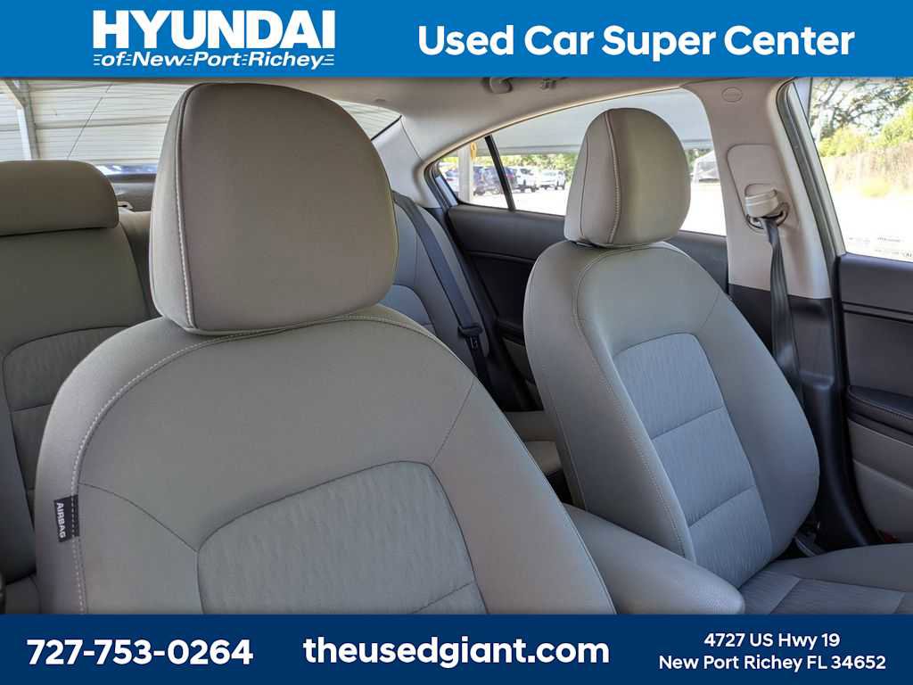 Used 2015 Kia Forte LX FWD image 6