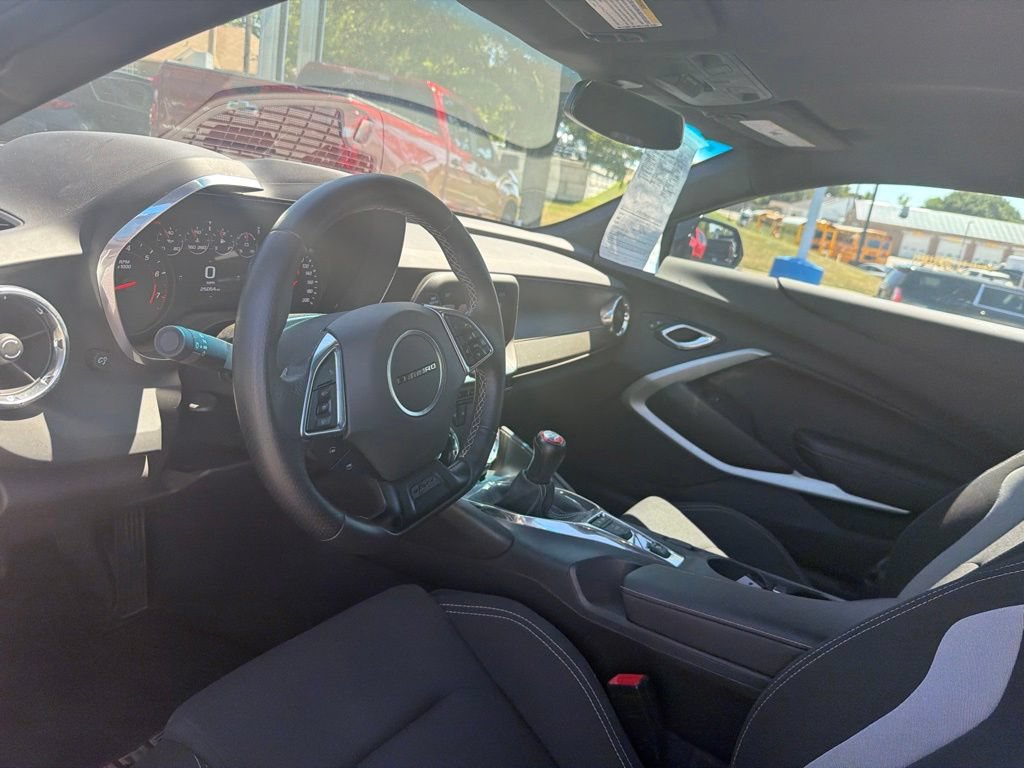 Used 2017 Chevrolet Camaro SS w/ Redline Edition RWD image 10