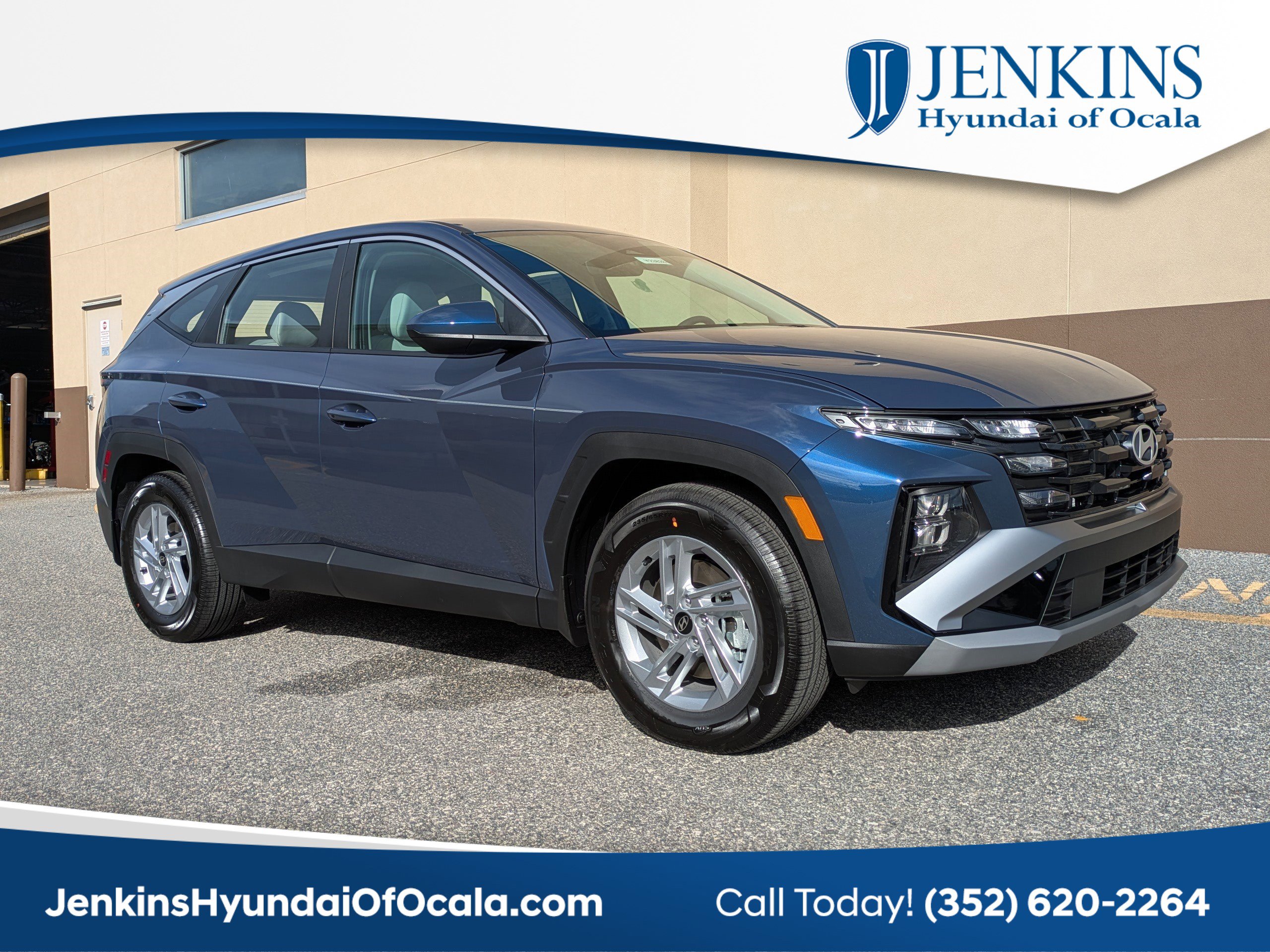 New 2026 Hyundai Tucson SE image 1