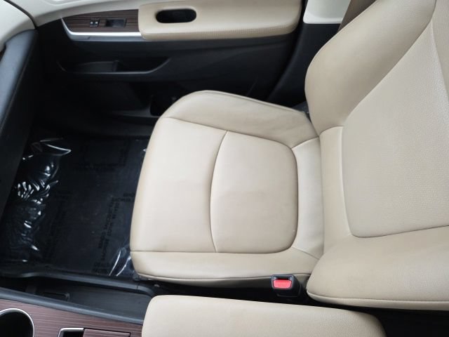 Used 2021 Toyota Sienna XLE w/ XLE Plus Package FWD image 23