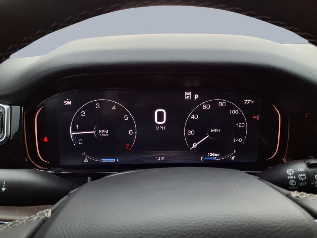 New 2025 Jeep Grand Wagoneer 4WD image 13