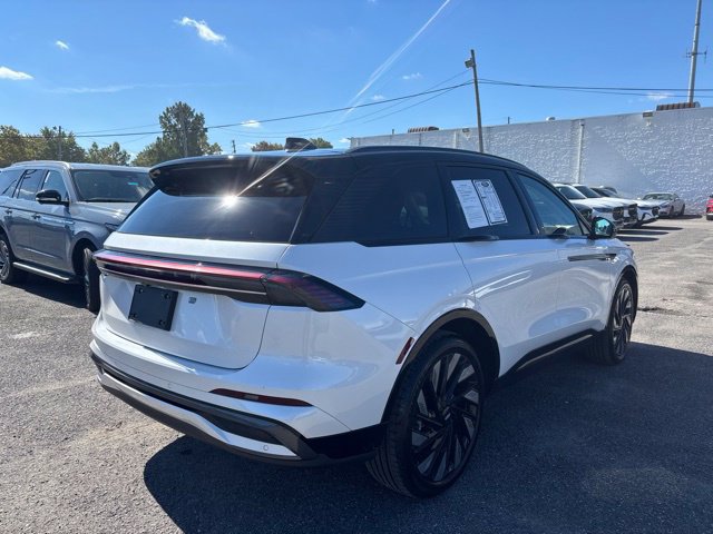 New 2026 Lincoln Nautilus Reserve w/ Jet Appearance Package AWD/4WD image 5