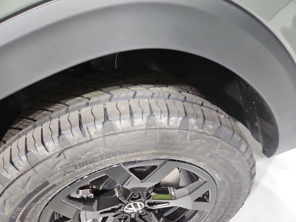 New 2026 Volkswagen Atlas Peak Edition image 26