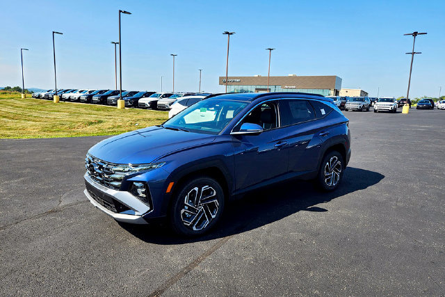New 2026 Hyundai Tucson Limited AWD/4WD image 3