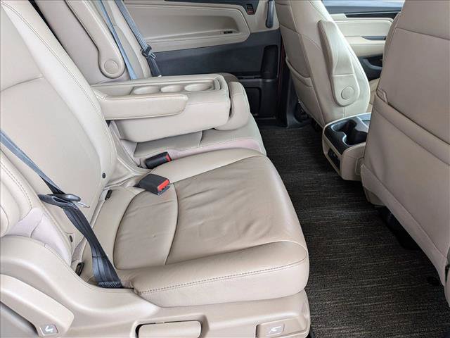 Certified 2022 Honda Odyssey Touring image 22