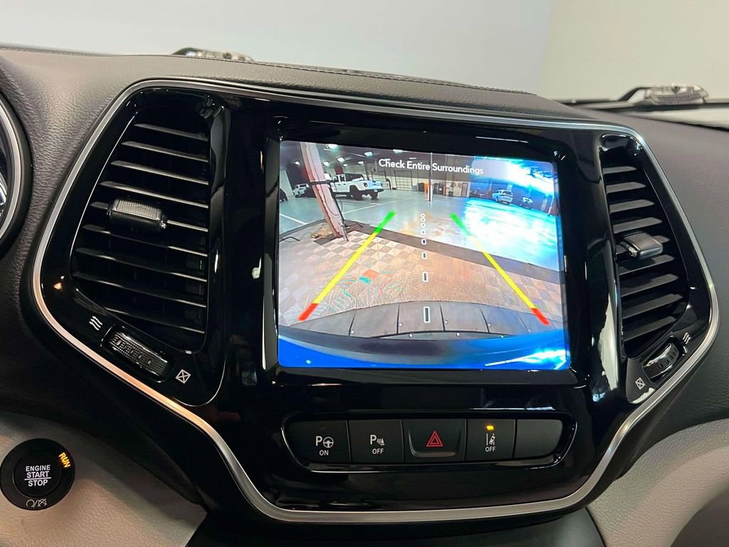 Used 2022 Jeep Cherokee Limited w/ Elite Package image 31