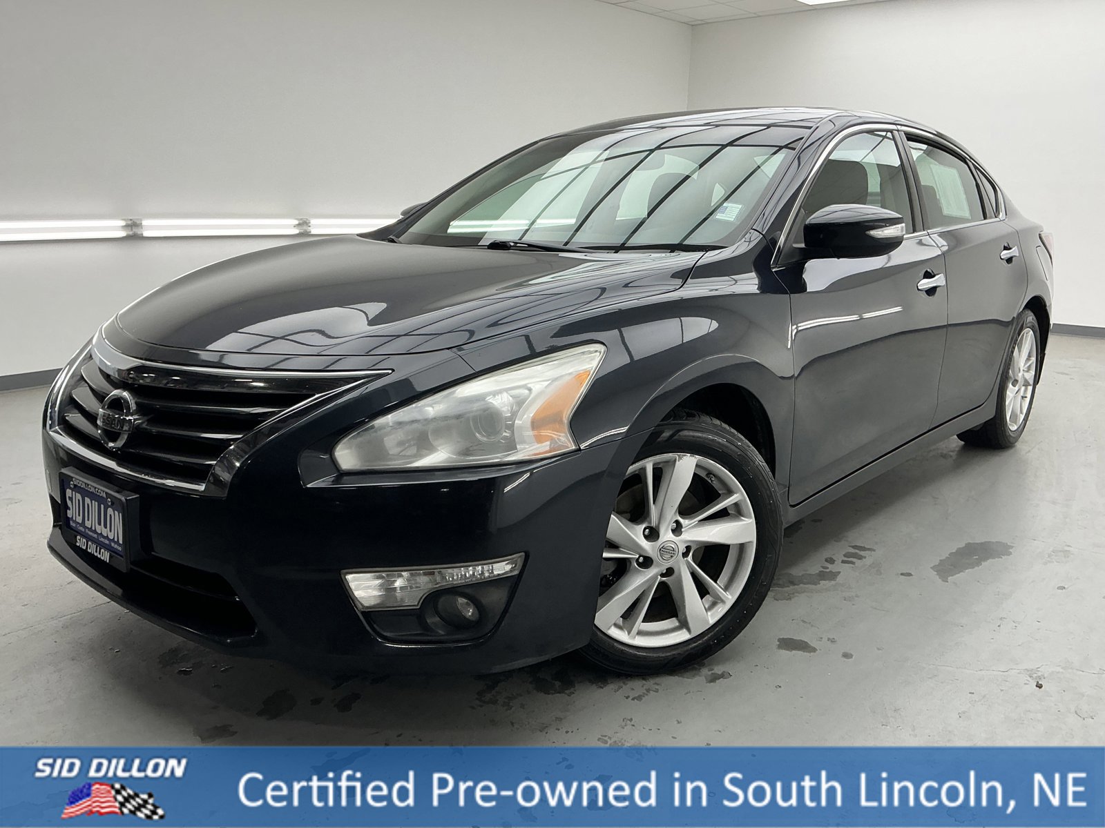 Used 2015 Nissan Altima 2.5 SV w/ Convenience Package
