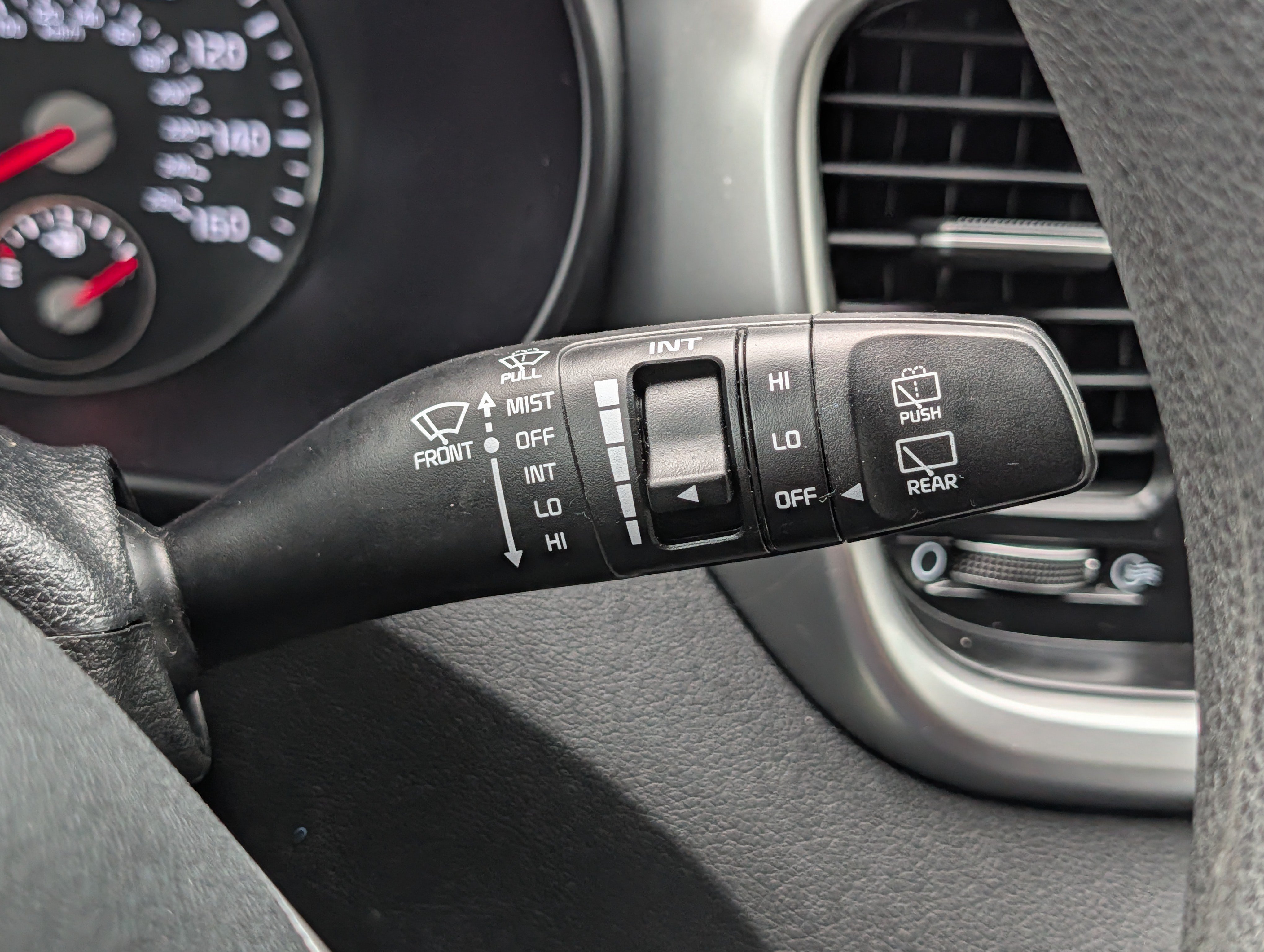 Used 2019 Kia Sorento AWD image 31