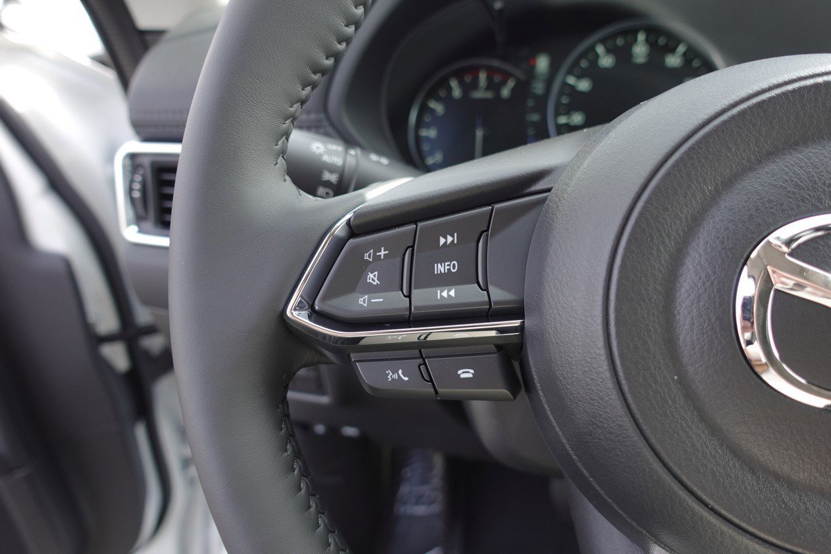 New 2025 MAZDA CX-5 AWD 2.5 S w/ Premium Plus Pkg image 14