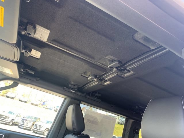 New 2026 Ford Bronco Outer Banks w/ Sasquatch Package AWD/4WD image 37
