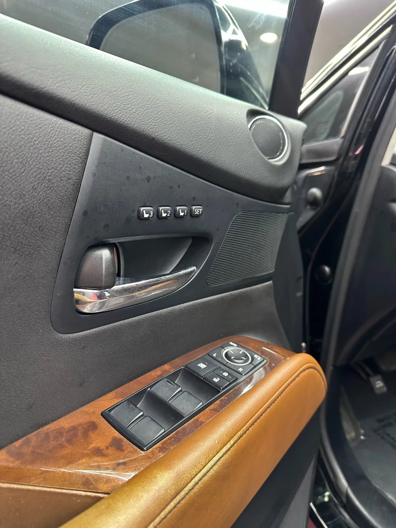 Used 2013 Lexus RX 350 AWD w/ Navigation Pkg image 10
