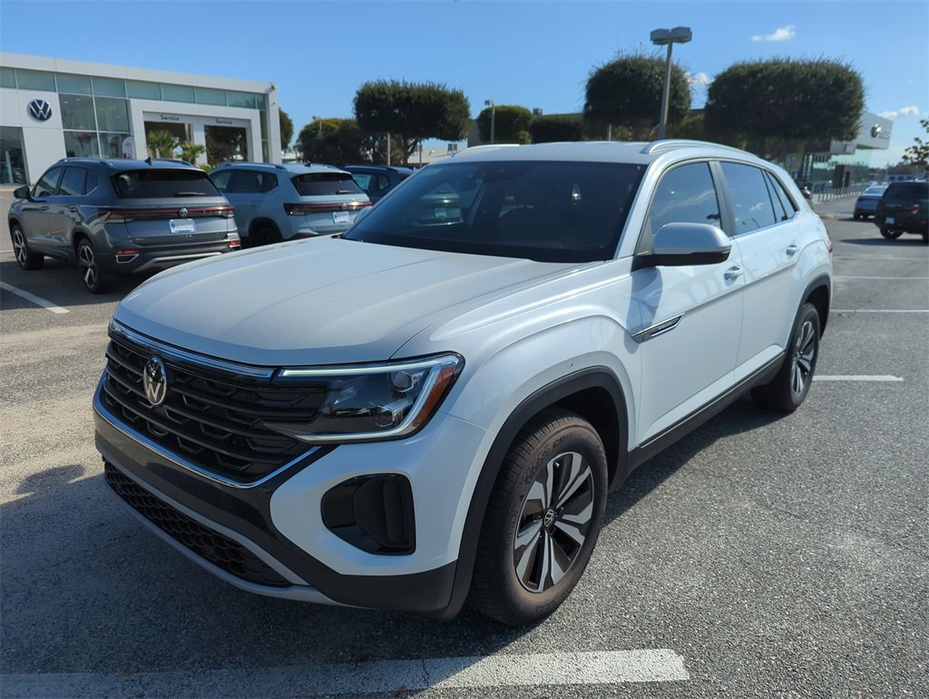 New 2026 Volkswagen Atlas Cross Sport SE image 10