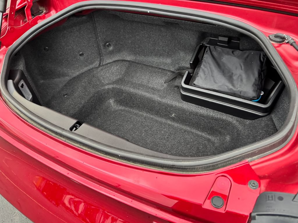 Used 2024 MAZDA MX-5 Miata RF Grand Touring RWD image 16