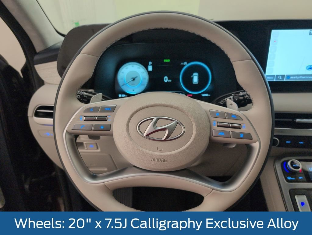 Used 2024 Hyundai Palisade Calligraphy image 41