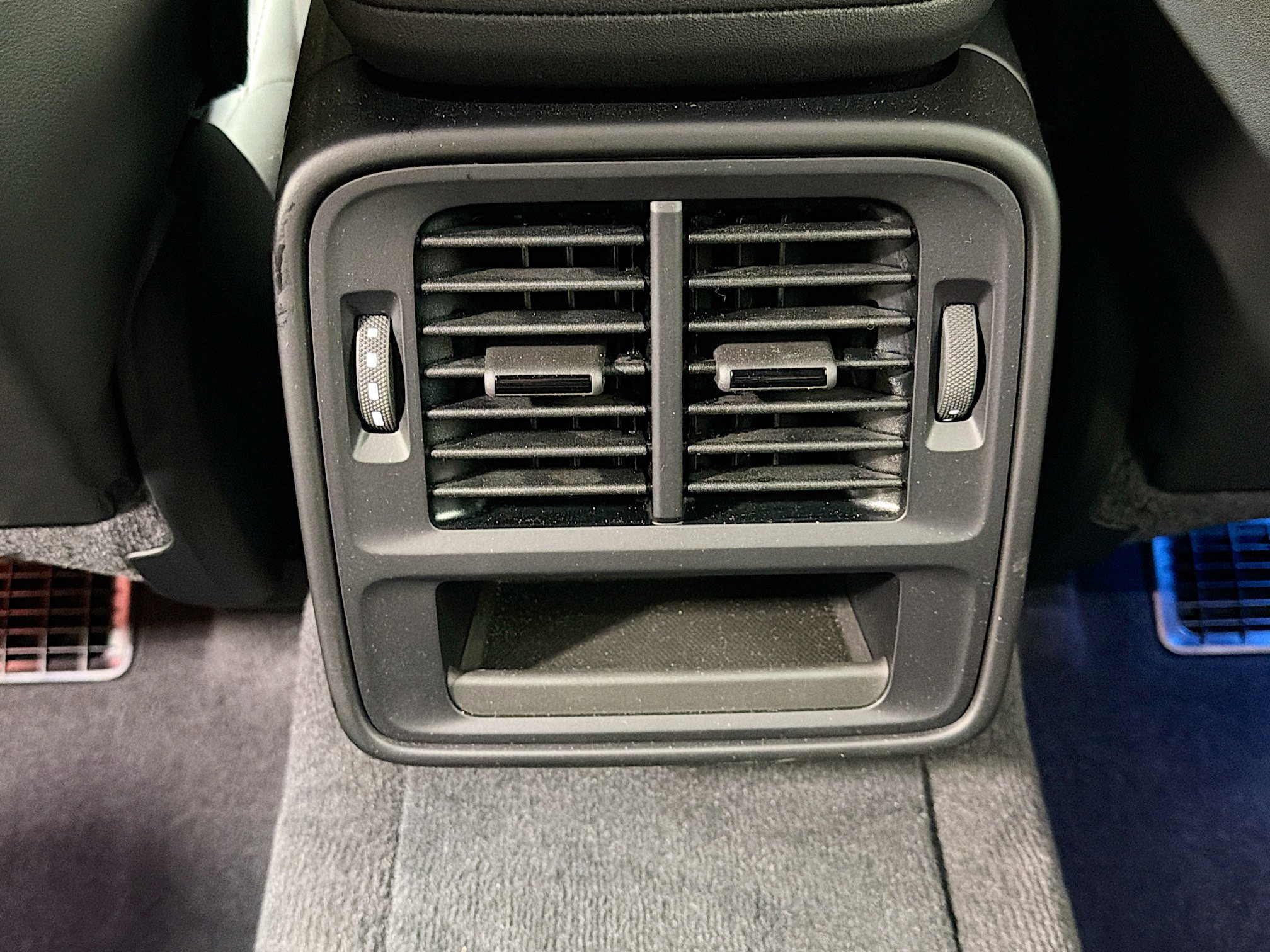 Certified 2025 Porsche Taycan image 20