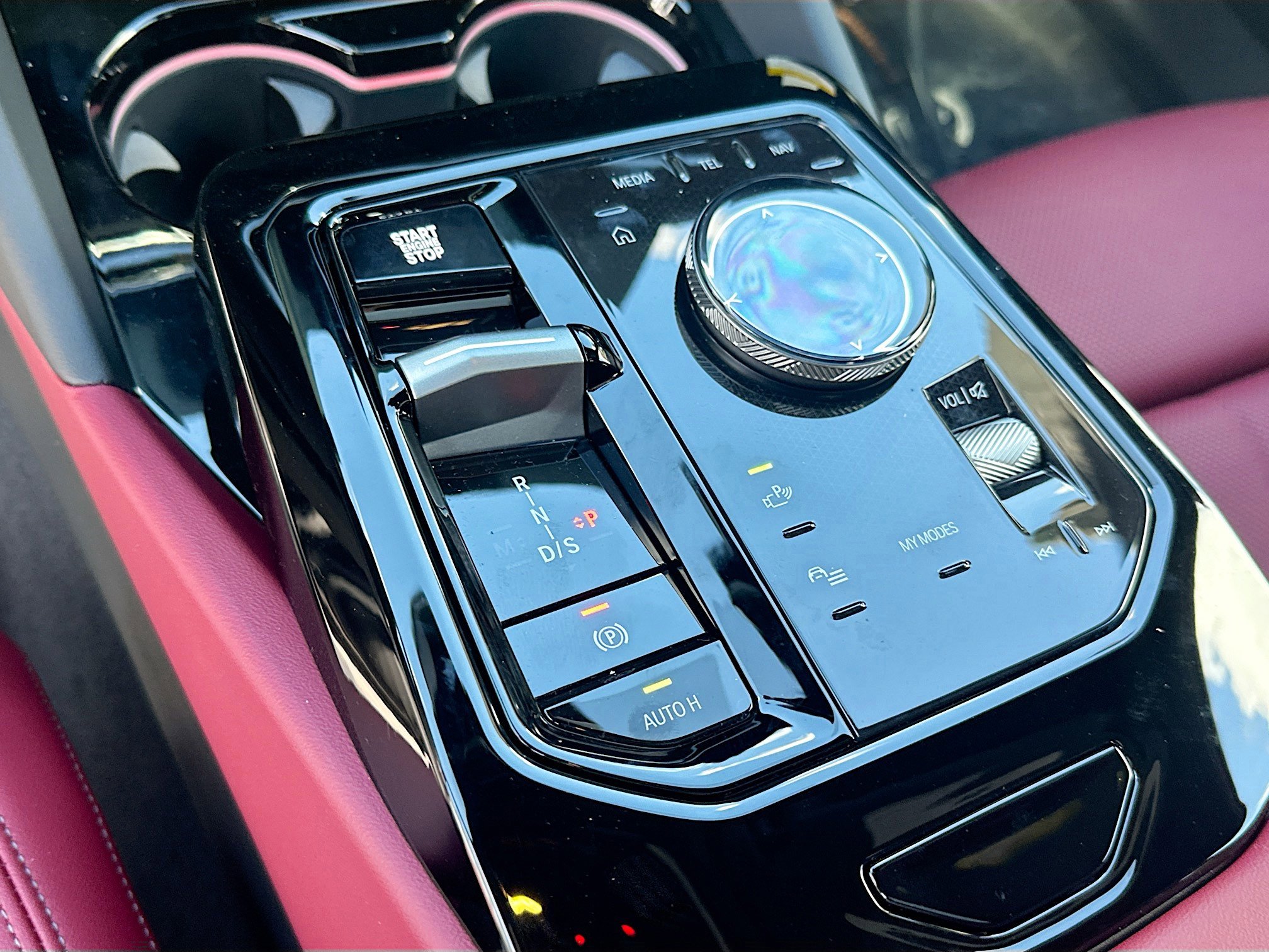 New 2026 BMW 530i w/ Premium Package image 14