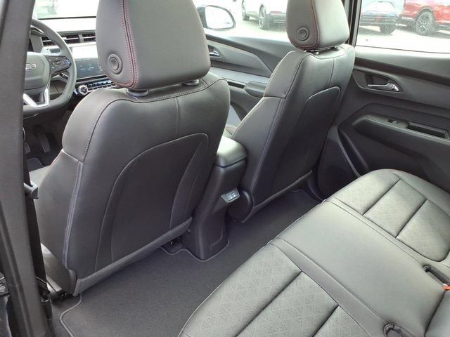 New 2027 Chevrolet Bolt RS w/ Technology Package FWD image 8