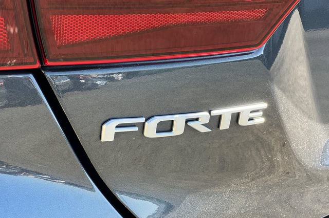 Used 2023 Kia Forte LXS FWD image 29