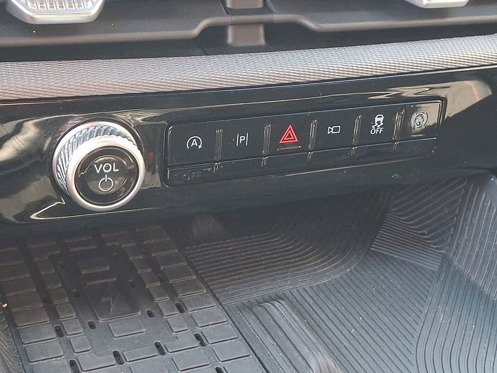 Used 2025 Ford Explorer ST image 16