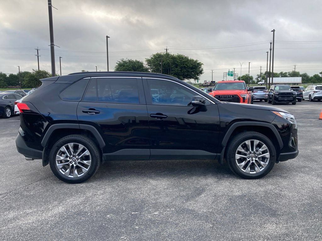 Certified 2025 Toyota RAV4 XLE Premium FWD image 4