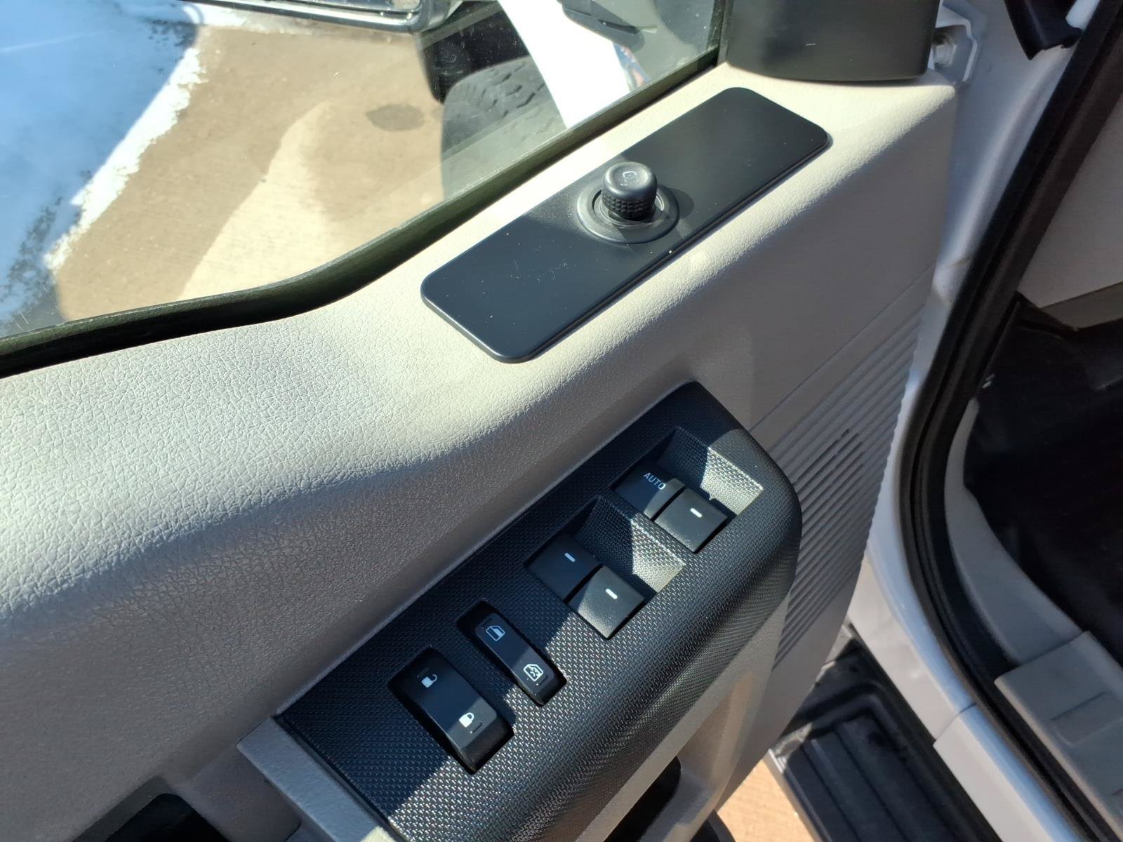Used 2010 Ford F350 XL AWD/4WD image 22