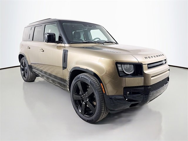 New 2026 Land Rover Defender 110 X-Dynamic SE image 3