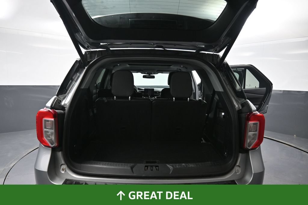 Used 2022 Ford Explorer Limited w/ Equipment Group 301A AWD/4WD image 27