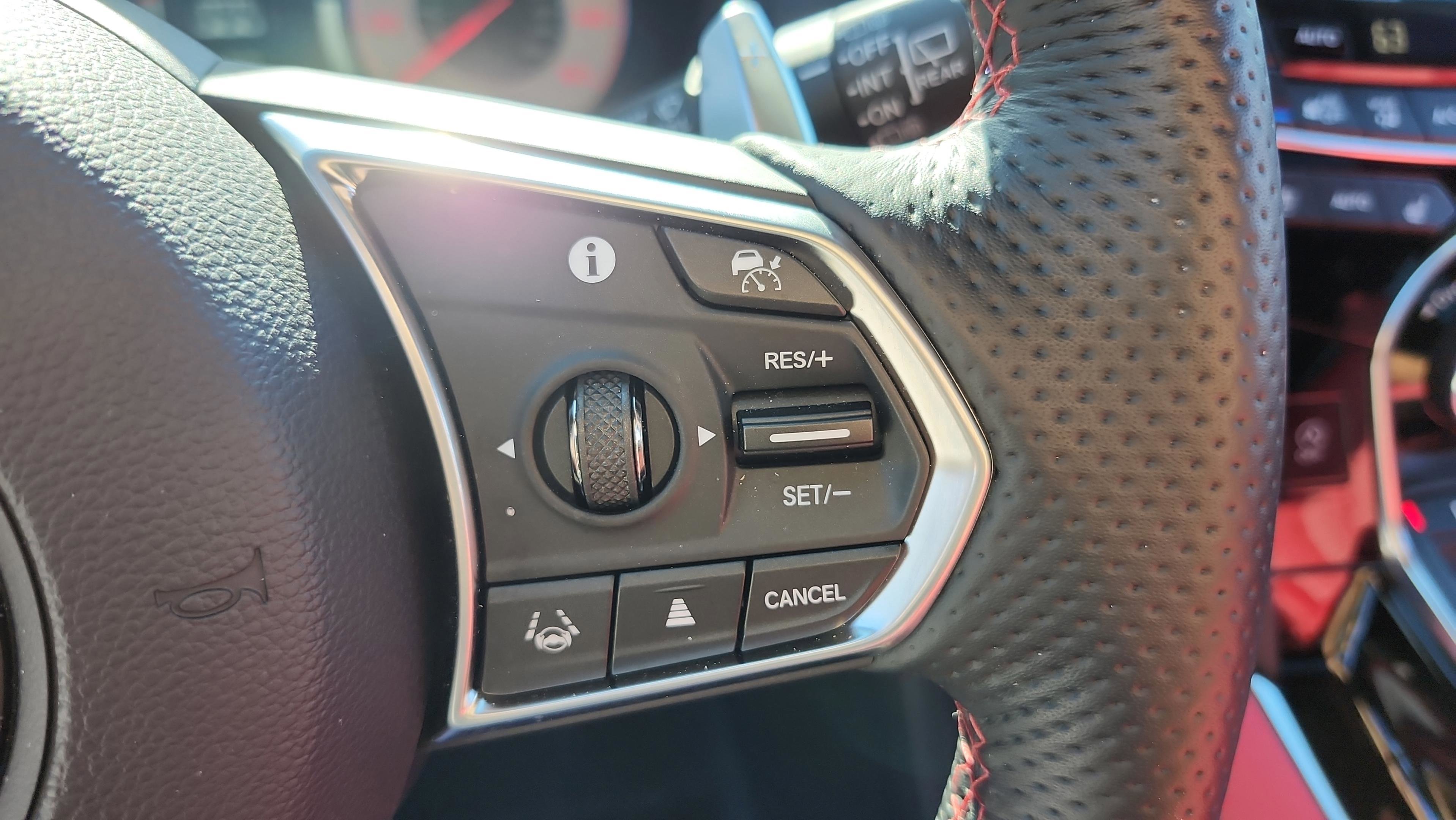 Used 2025 Acura RDX A-Spec image 29