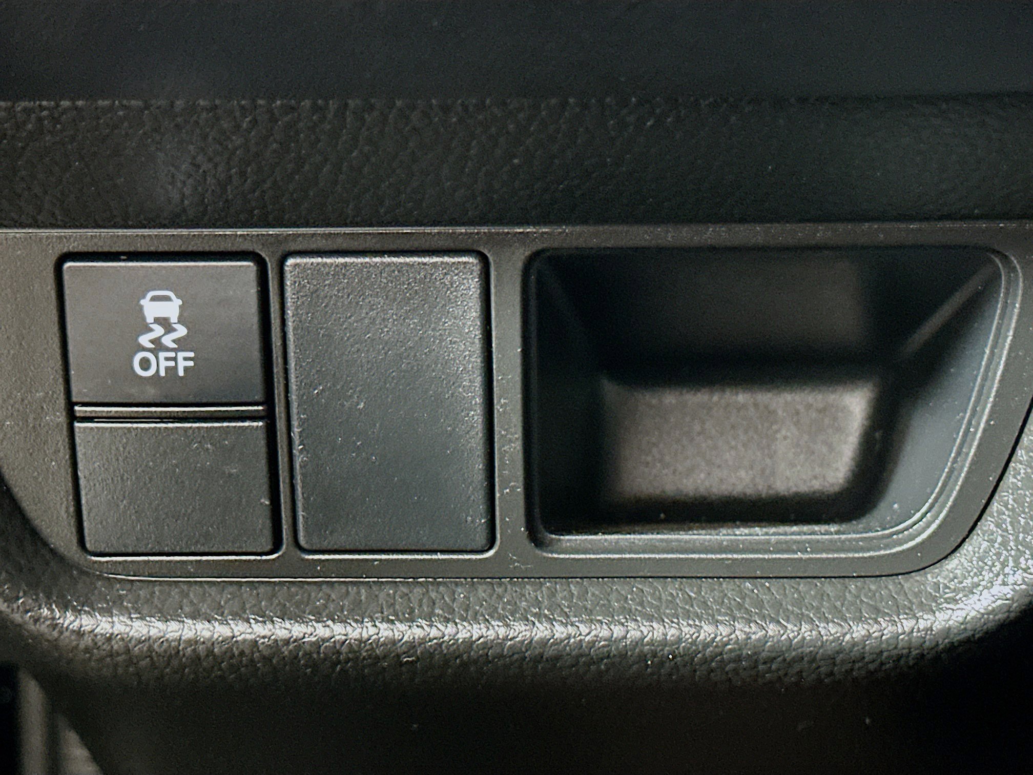 Used 2024 Honda HR-V Sport image 17