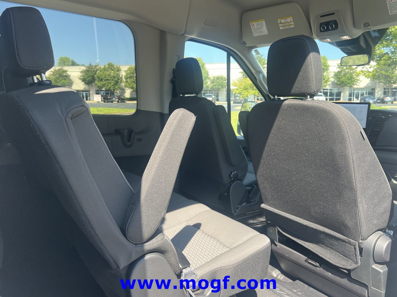 Used 2025 Ford Transit 350 XLT RWD image 22