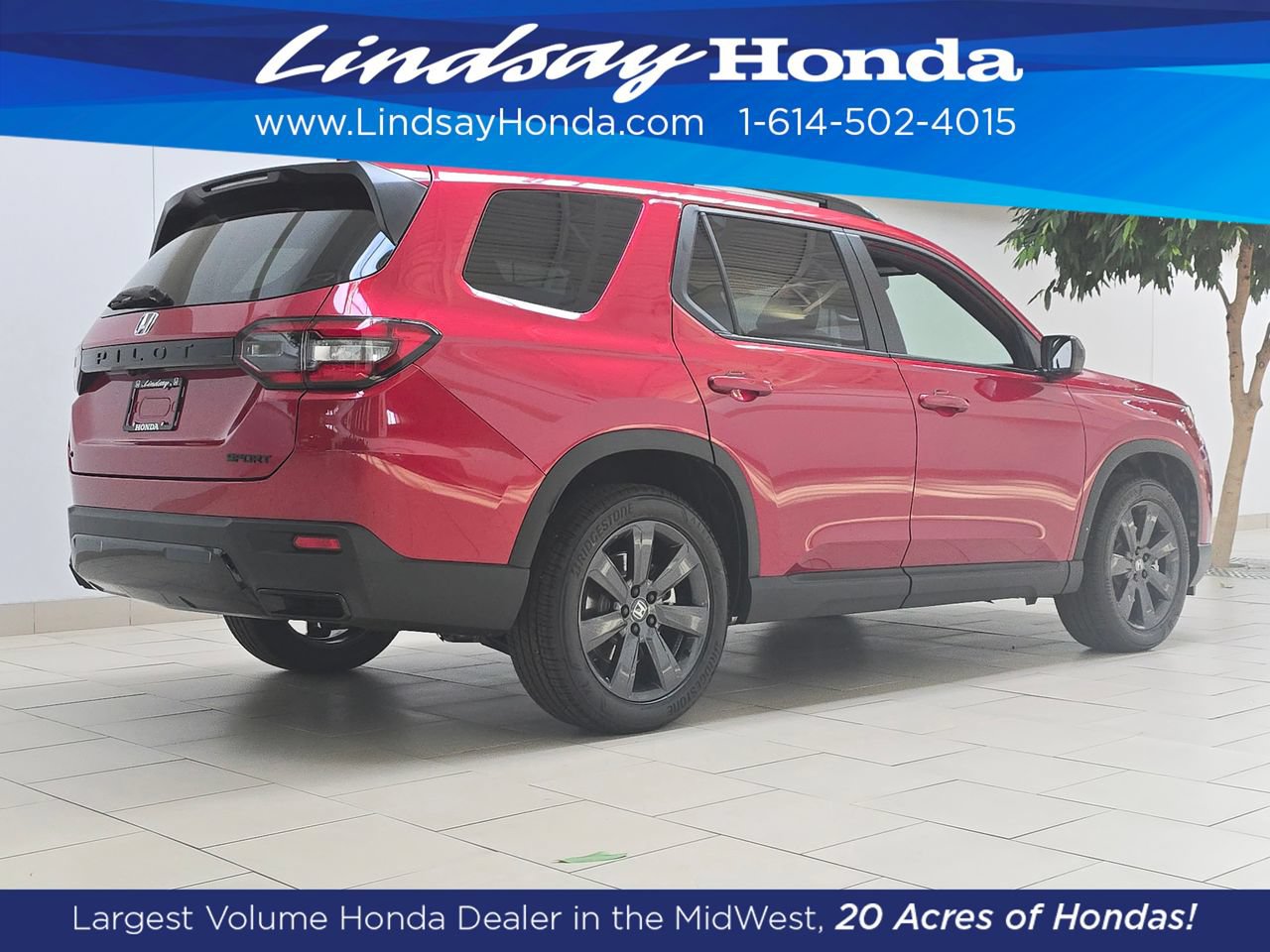 New 2026 Honda Pilot Sport image 4