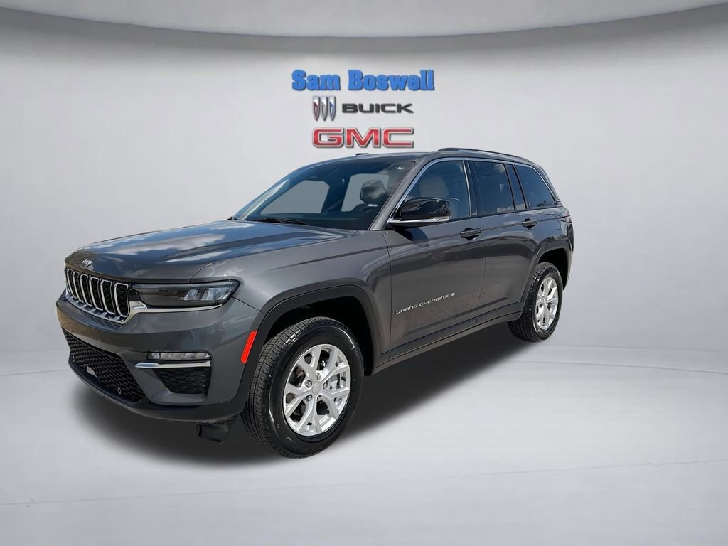 Used 2023 Jeep Grand Cherokee Limited image 4
