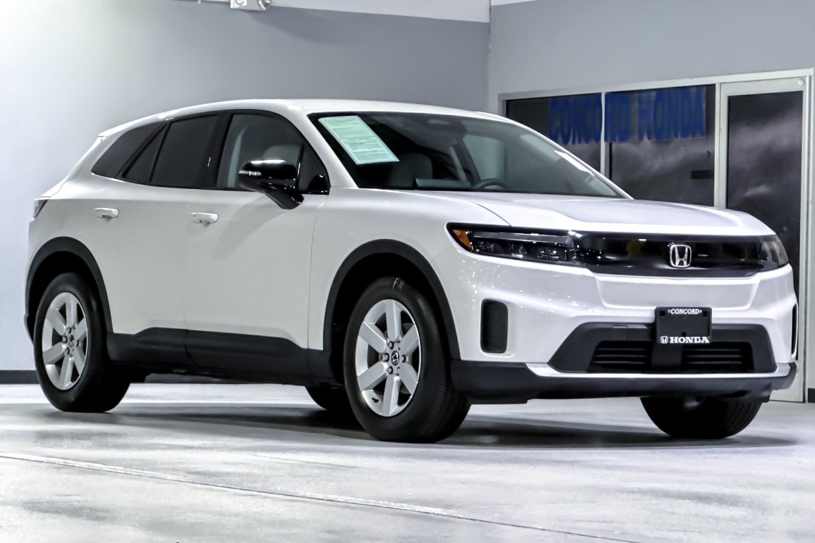 Used 2024 Honda Prologue EX image 7