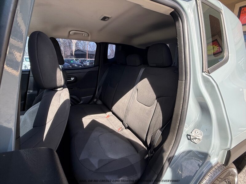 Used 2018 Jeep Renegade Sport w/ Power & Air Group AWD/4WD image 15