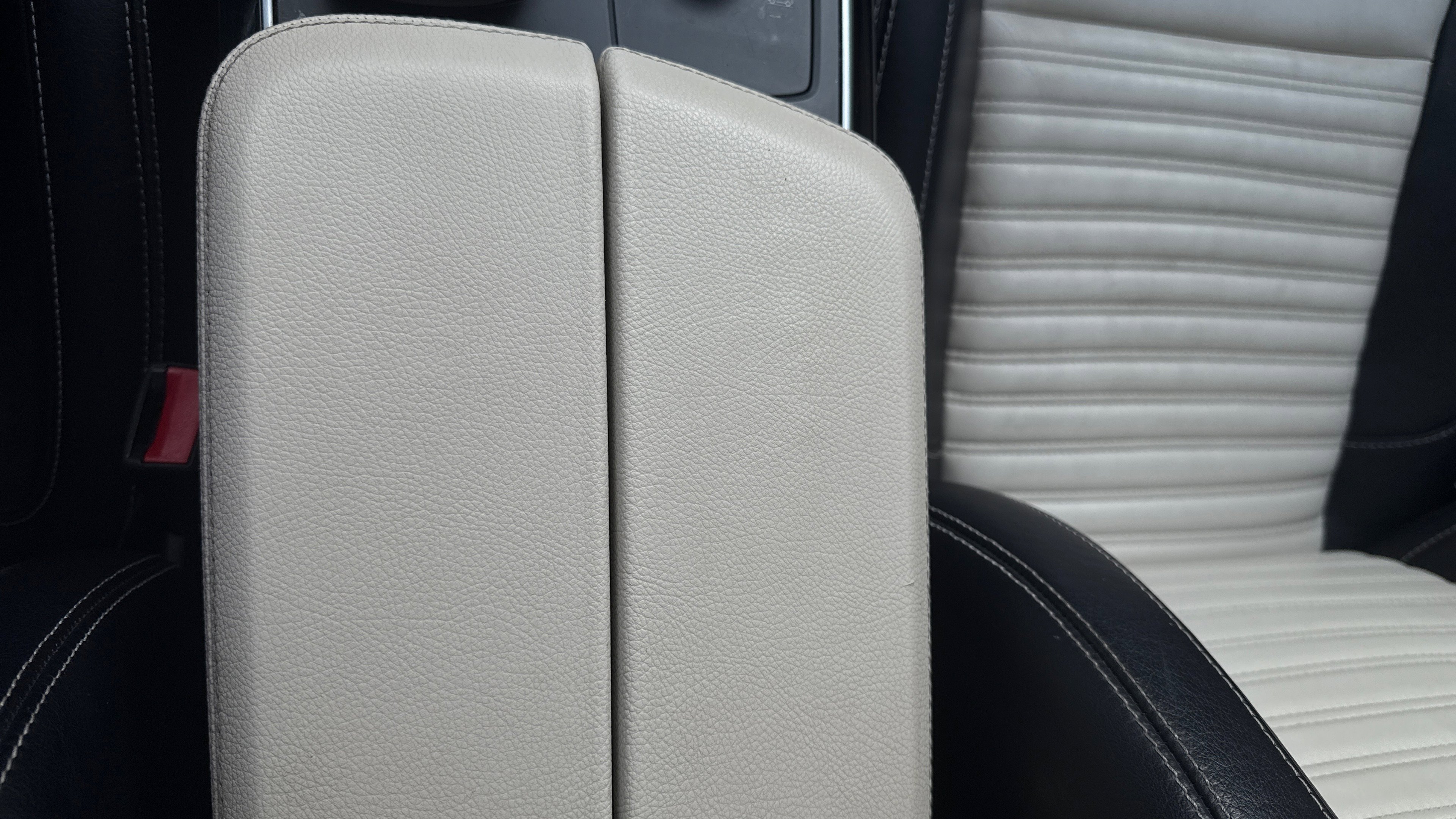 Used 2019 Mercedes-Benz GLE 43 AMG 4MATIC image 17