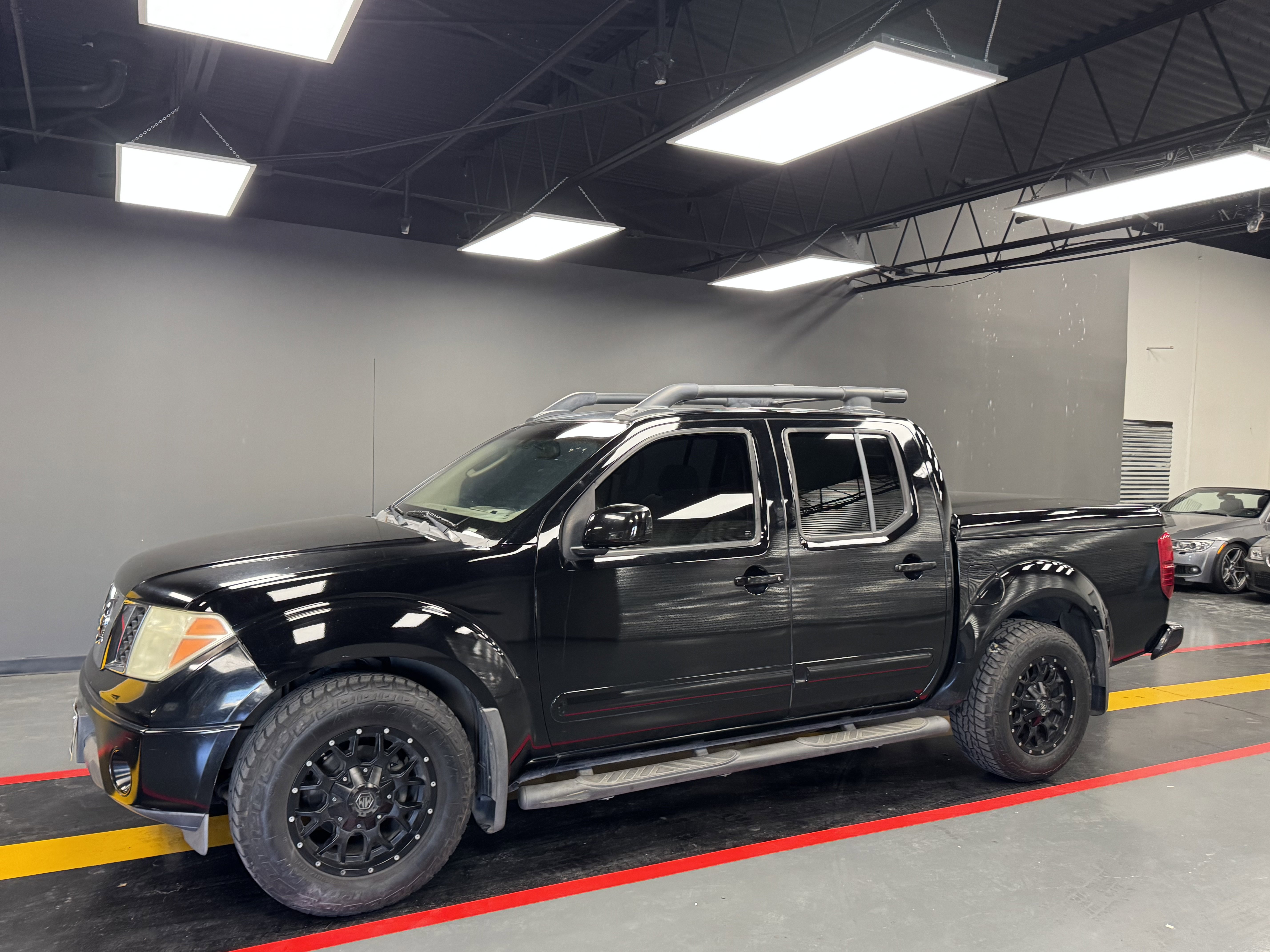 Used 2005 Nissan Frontier LE w/ (H03) Rockford Fosgate Pkg RWD image 2