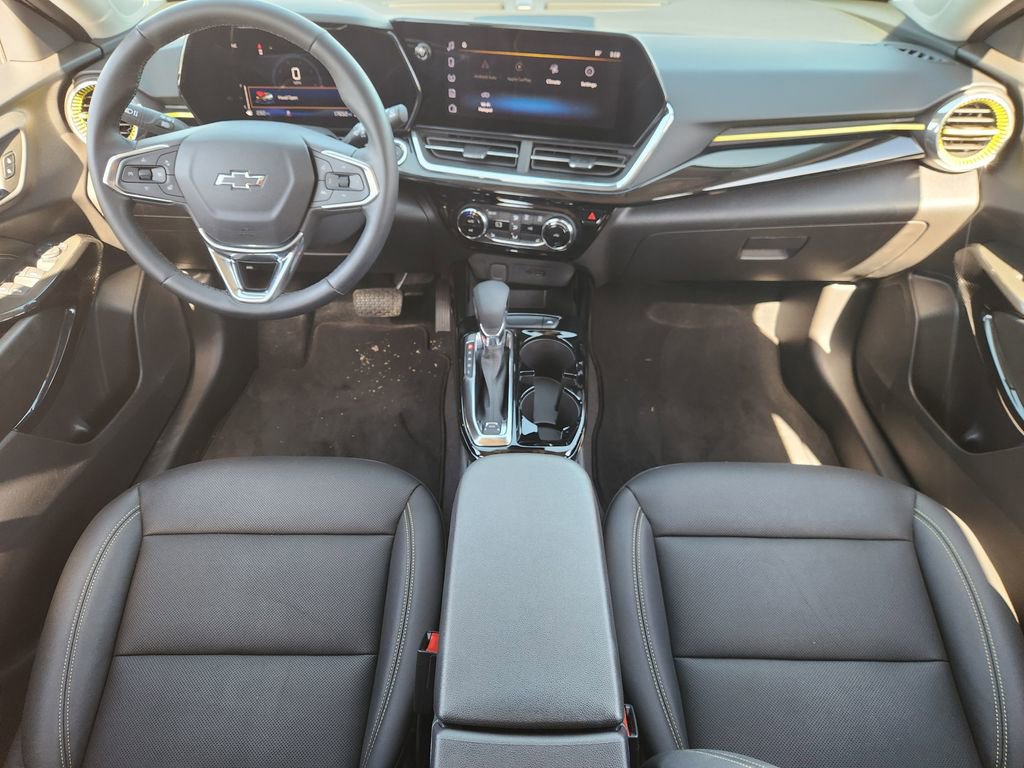 Used 2025 Chevrolet Trax ACTIV w/ Driver Confidence Package image 19