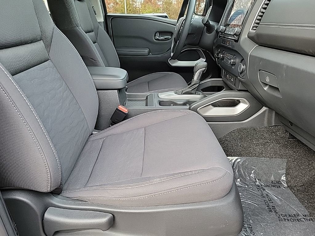 Certified 2022 Nissan Frontier SV w/ Technology Package image 22