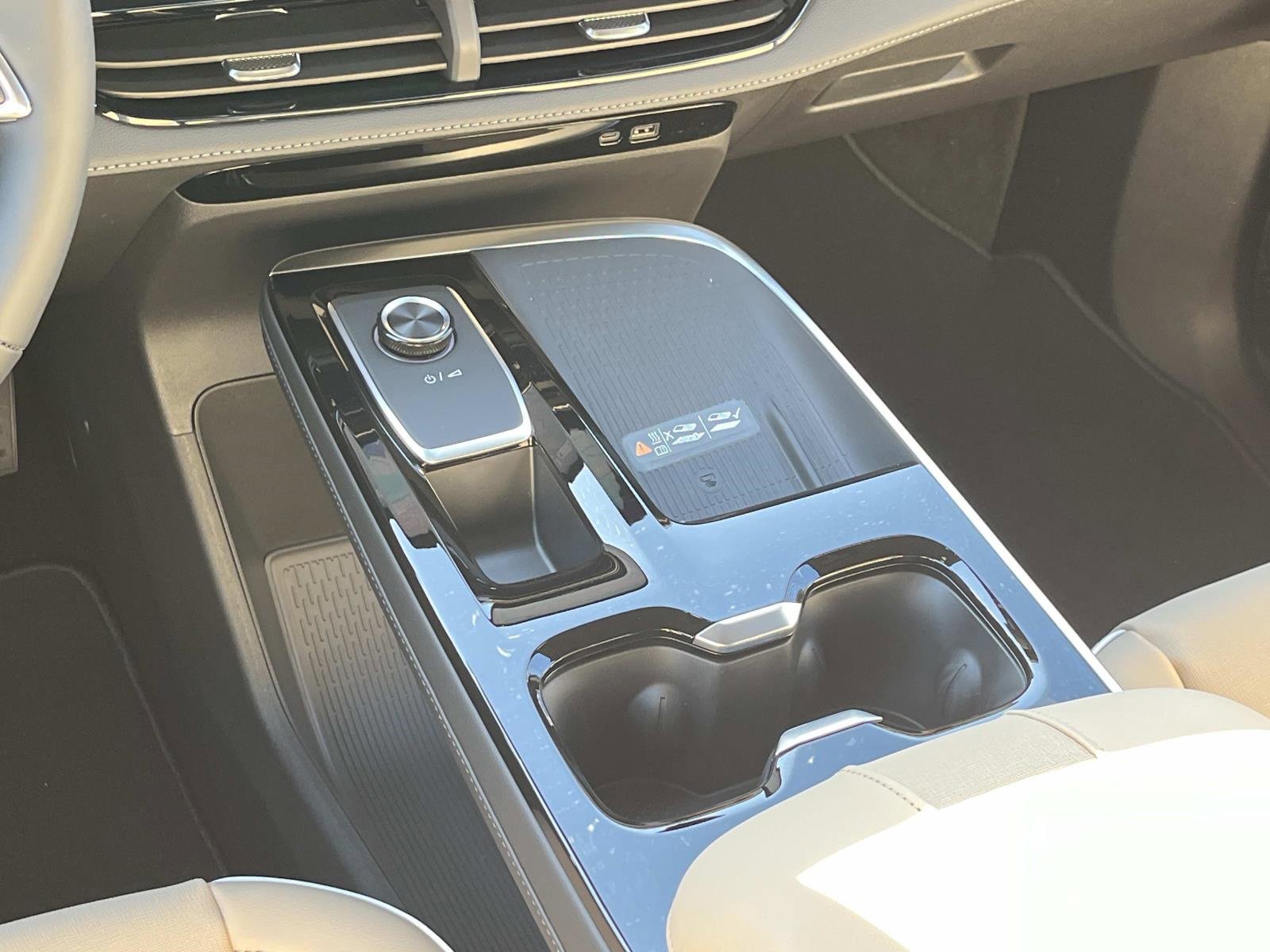 New 2026 Buick Enclave Preferred w/ Power Package image 15