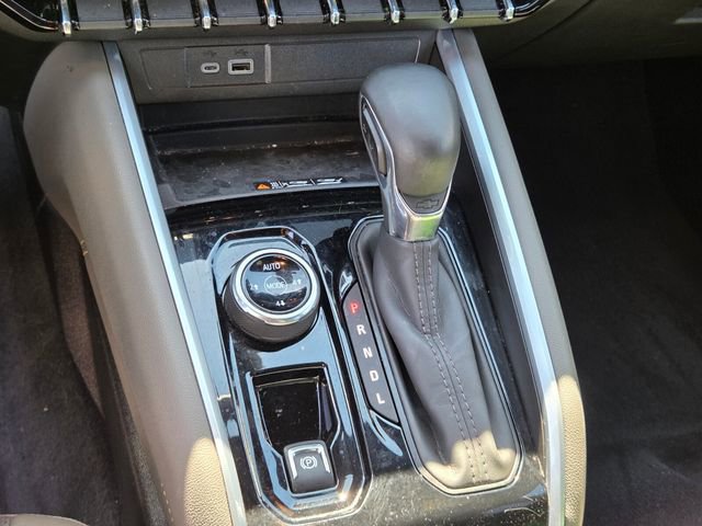 Certified 2025 Chevrolet Colorado ZR2 w/ Technology Package image 23